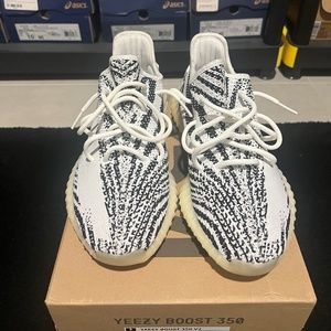 Adidas Yeezy Boost 350 V2 'Zebra" 2017 sz 10.5